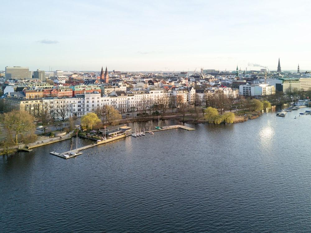 Relexa Hotel Bellevue An Der Alster Гамбург Екстер'єр фото